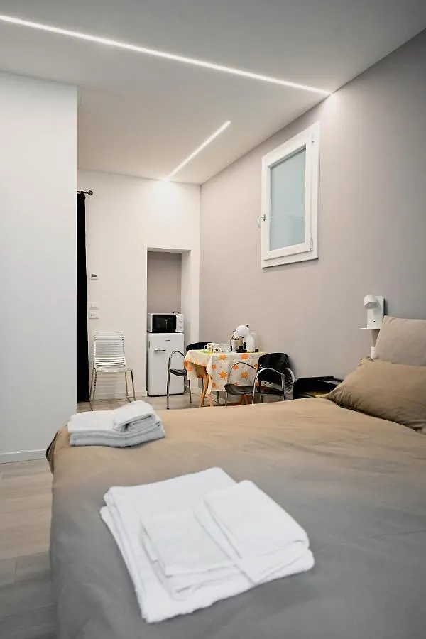 Cozy Studio Downtown 바사노델그라파
